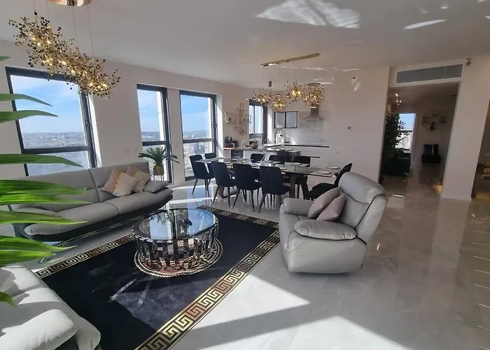 Jtower Royal Suites - The Penthouse - Alefimmoed