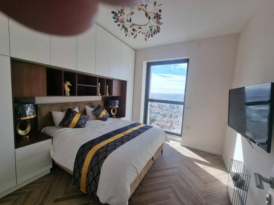 Apartment Jtower Royal - The Penthouse - Alefimmoed