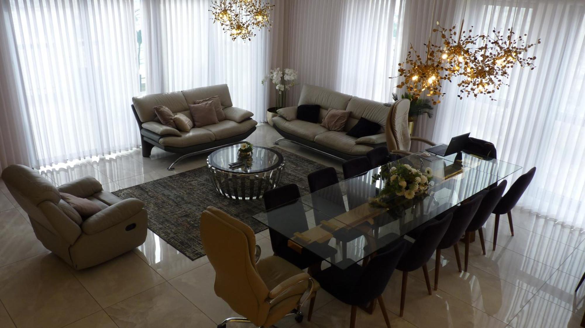 Jtower Royal - The Penthouse - Alefimmoed