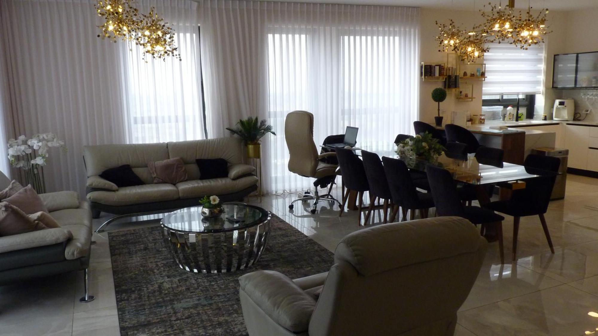 Jtower Royal - The Penthouse - Alefimmoed *